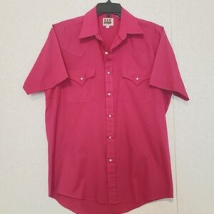 ELY CATTLEMAN SHORT SLEEVE BUTTON UP SHIRT...SIZE:M COLOR:PINK